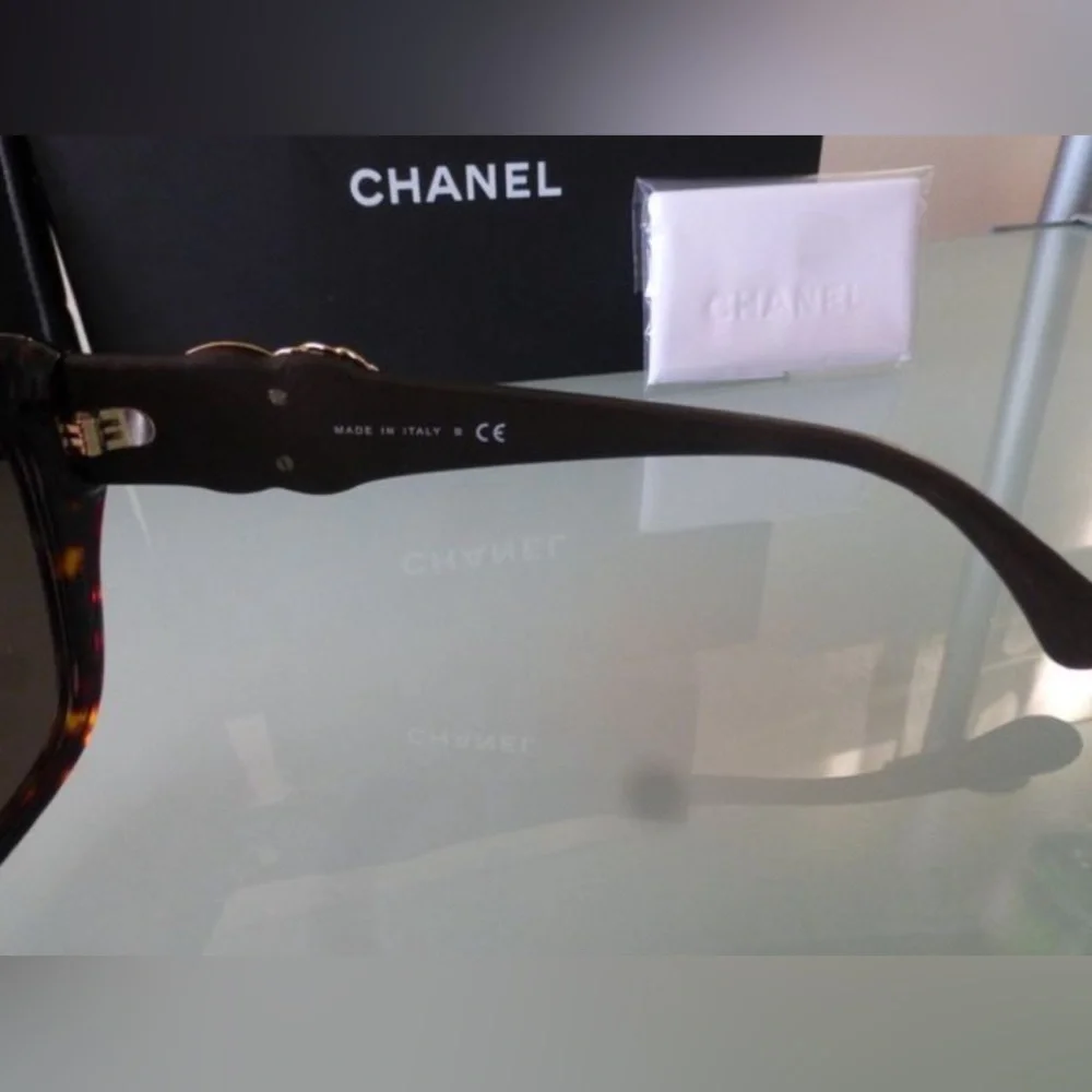 NIB Auth CHANEL dress BUTTERFLY SUNGLASSES/glasses/frame Ref.5457QA C714/3 ITALY - Picture 12 of 14